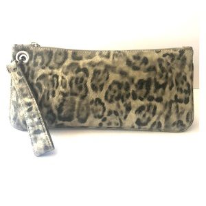 Hobo Leather Cheetah Print Wristlet